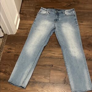 Men's Light Blue Jeans